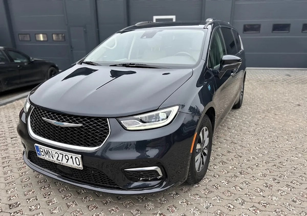 Chrysler Pacifica cena 195000 przebieg: 71540, rok produkcji 2021 z Mońki małe 67